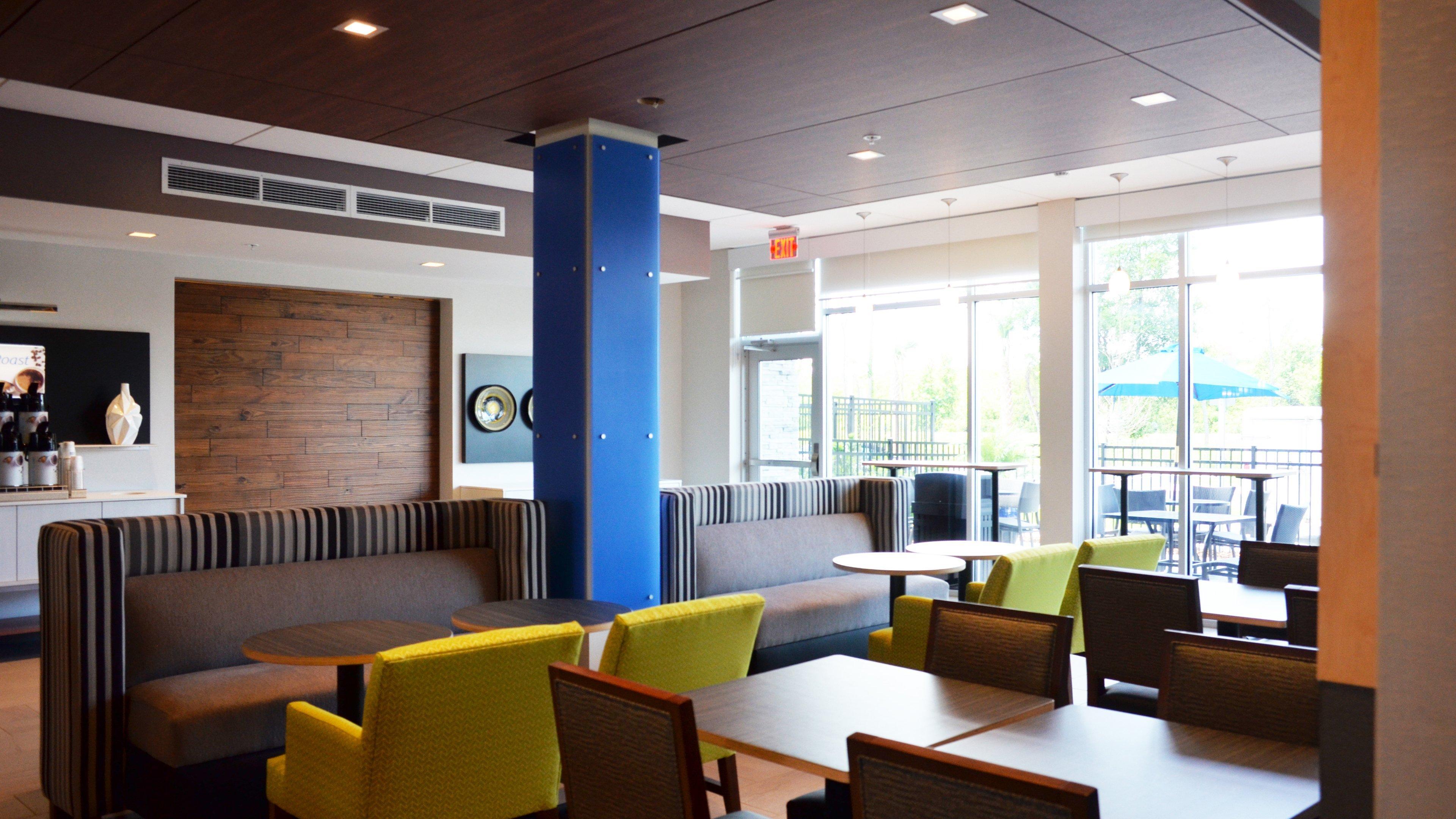 Holiday Inn Express & Suites - Jacksonville W - I295 And I10 By Ihg Екстериор снимка