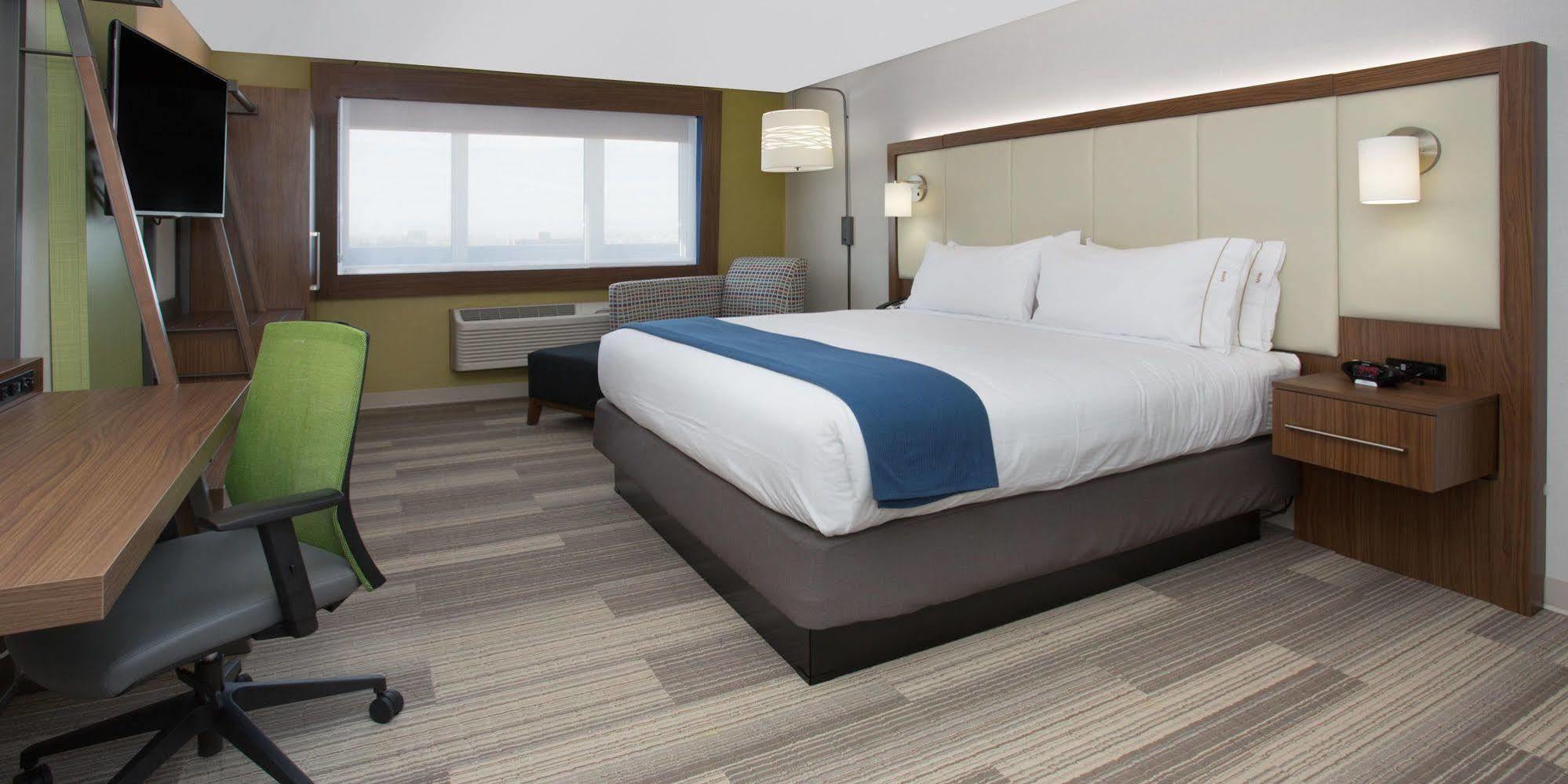 Holiday Inn Express & Suites - Jacksonville W - I295 And I10 By Ihg Екстериор снимка